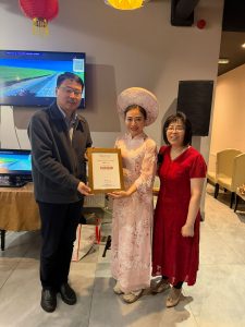 Volunteer Appreciation Award presented by Chinese Council Lee Ling Chao